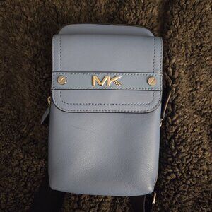 Michael Kors Varick Sling Pack Blue
